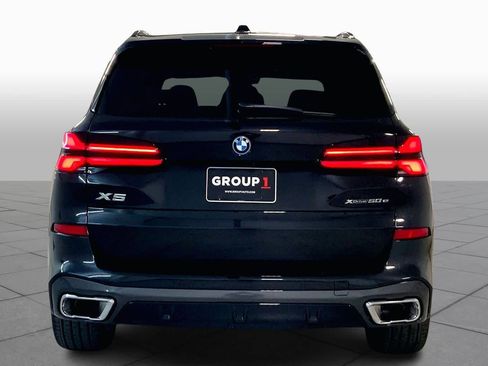 New 2026 BMW X5 xDrive50e w/ M Sport Package image 4