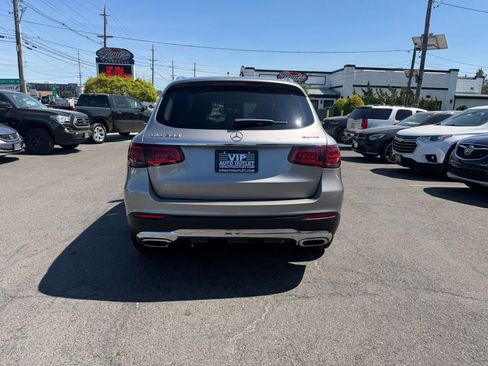 Used 2021 Mercedes-Benz GLC 300 4MATIC image 6