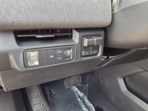 New 2026 GMC Sierra EV Elevation image 28