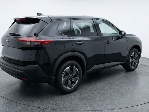 Used 2025 Nissan Rogue SV AWD/4WD image 9