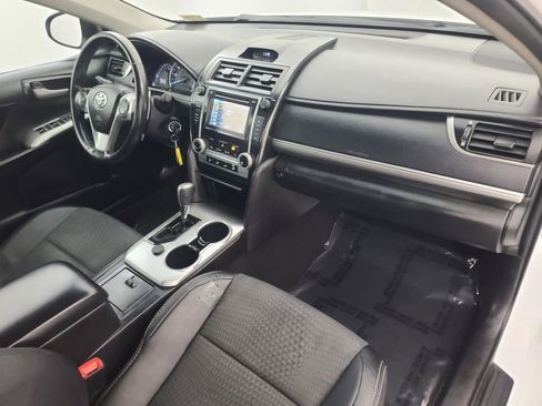Used 2013 Toyota Camry SE image 14