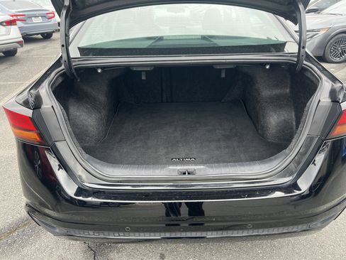 Certified 2023 Nissan Altima 2.5 SV image 33