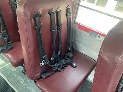 Used 2005 Chevrolet Express 3500 w/ School Bus Package image 24