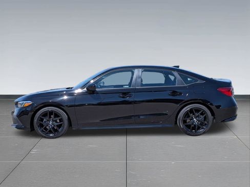 Used 2022 Honda Civic Sport image 2