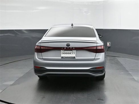 New 2026 Volkswagen Jetta Sport image 8