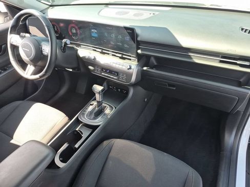 Used 2025 Hyundai Kona SEL FWD image 32