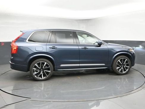 Used 2024 Volvo XC90 B5 Plus w/ Protection Package AWD/4WD image 9