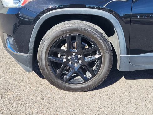 Used 2019 Chevrolet Traverse LT w/ LPO, Blackout Package image 10