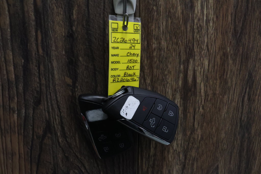 Used 2024 Chevrolet Silverado 1500 RST w/ Protection Package AWD/4WD image 40