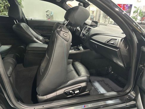 Used 2017 BMW M2 RWD image 47