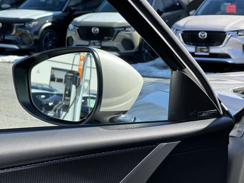 Certified 2024 MAZDA CX-90 Plug-In Hybrid w/ Premium Pkg image 18