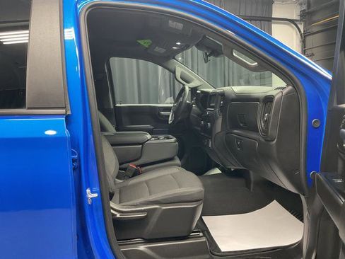 Used 2025 Chevrolet Silverado 1500 Custom image 10