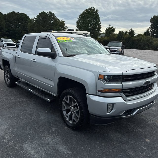 Used 2018 Chevrolet Silverado 1500 LT w/ All Star Edition AWD/4WD image 1