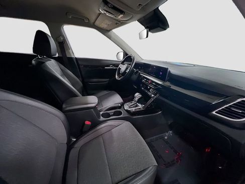 Certified 2024 Kia Seltos S image 28