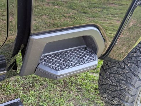 New 2026 Chevrolet Silverado 2500 LTZ w/ Trail Boss Package AWD/4WD image 31