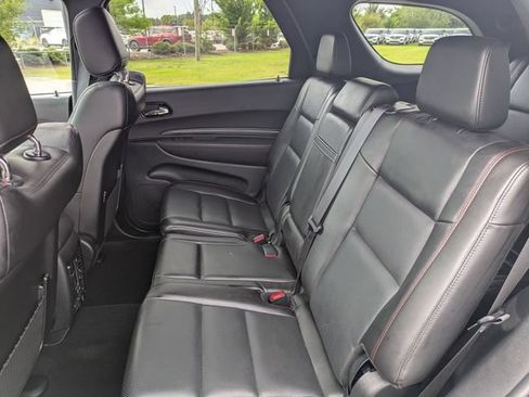 Used 2024 Dodge Durango GT RWD image 29