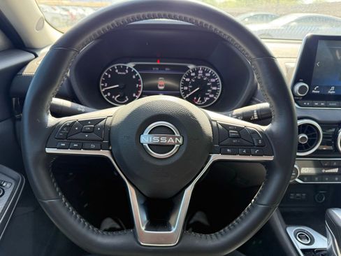 Certified 2025 Nissan Sentra SV w/ All-Weather Package FWD image 17