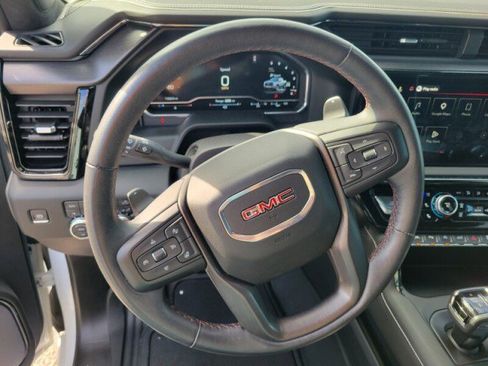Used 2024 GMC Sierra 1500 AT4X AWD/4WD image 9