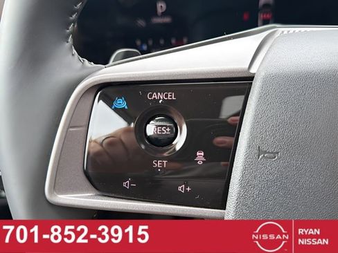 Certified 2025 Nissan Murano Platinum w/ Cargo Package AWD/4WD image 19
