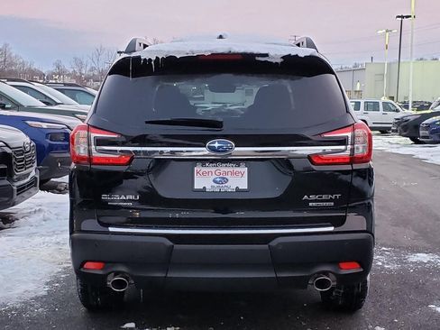 New 2026 Subaru Ascent Limited image 4