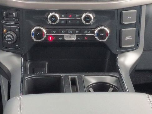 New 2026 Ford F150 XLT w/ Equipment Group 302A MID AWD/4WD image 19