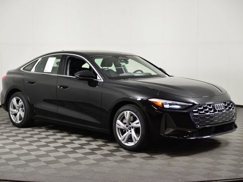 Used 2025 Audi A5 2.0T Premium w/ Convenience Package AWD/4WD image 6