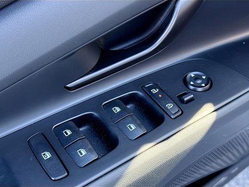 New 2026 Hyundai Elantra SEL Sport Premium image 7