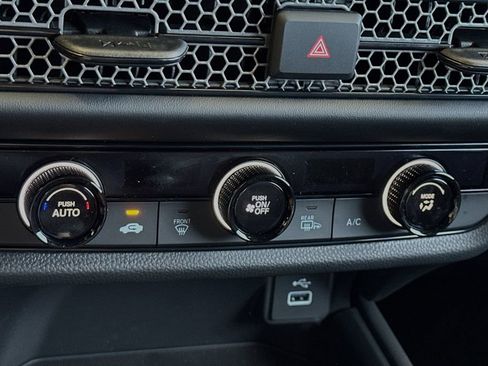 New 2025 Honda HR-V Sport image 21