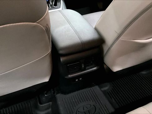 Used 2019 Toyota RAV4 XLE Premium w/ Cold Weather Package image 36