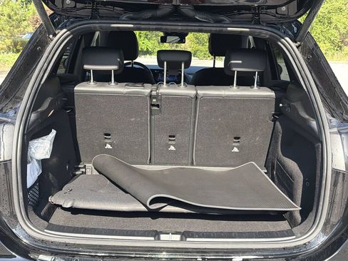 Used 2025 Mercedes-Benz GLA 250 image 26