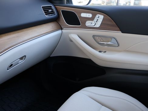 Certified 2026 Mercedes-Benz GLE 350 4MATIC image 42