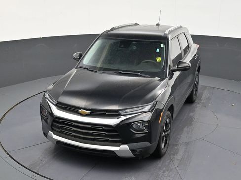Used 2022 Chevrolet TrailBlazer LT w/ Convenience Package FWD image 19