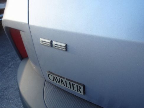 Used 2022 Ford Escape SE image 9