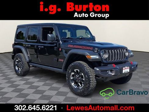 Used 2025 Jeep Wrangler Unlimited Rubicon AWD/4WD image 1