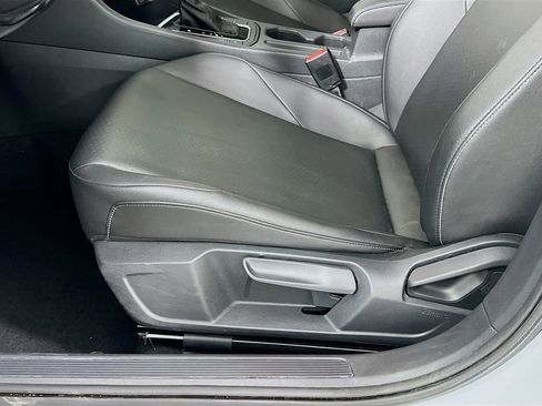 Used 2019 Volkswagen Jetta SE image 19