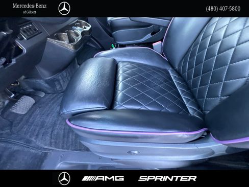 Used 2019 Mercedes-Benz Sprinter 170 image 32