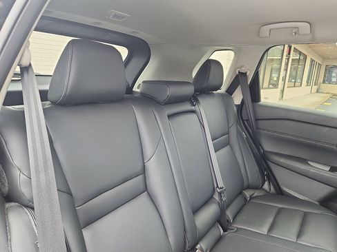 Used 2024 Nissan Rogue SL image 29