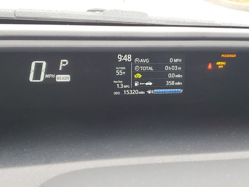 Certified 2019 Toyota Prius C LE image 26