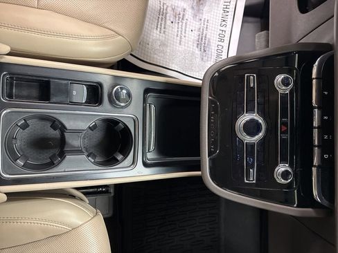 Used 2020 Lincoln Corsair Reserve w/ Equipment Group 201A image 19