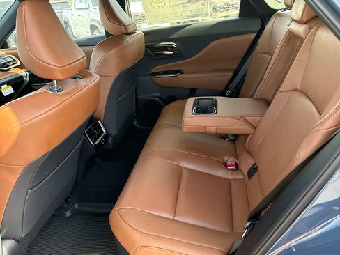 New 2026 Toyota Crown Signia image 9