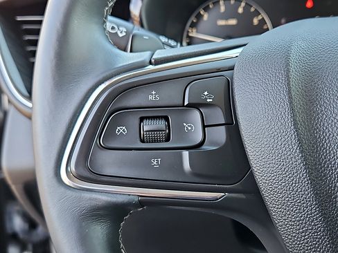 Certified 2023 Buick Envision Preferred FWD image 20