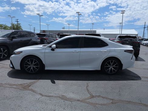 Certified 2023 Toyota Camry SE AWD/4WD image 2