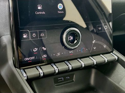 New 2026 GMC Terrain Elevation w/ Technology Package II AWD/4WD image 14