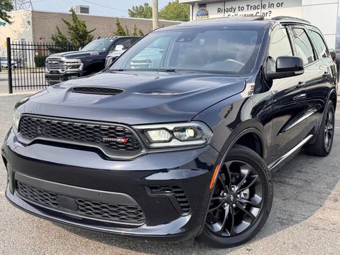 Used 2024 Dodge Durango R/T AWD/4WD image 3