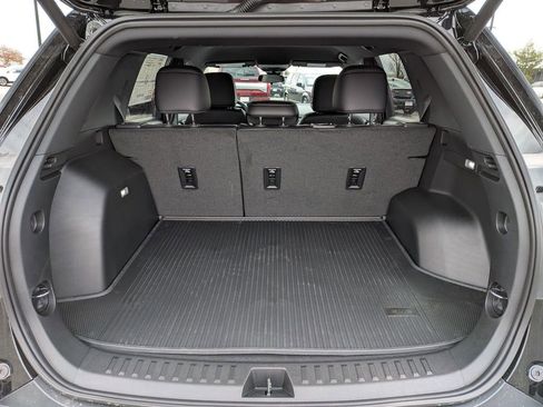 New 2026 GMC Terrain Elevation AWD/4WD image 6