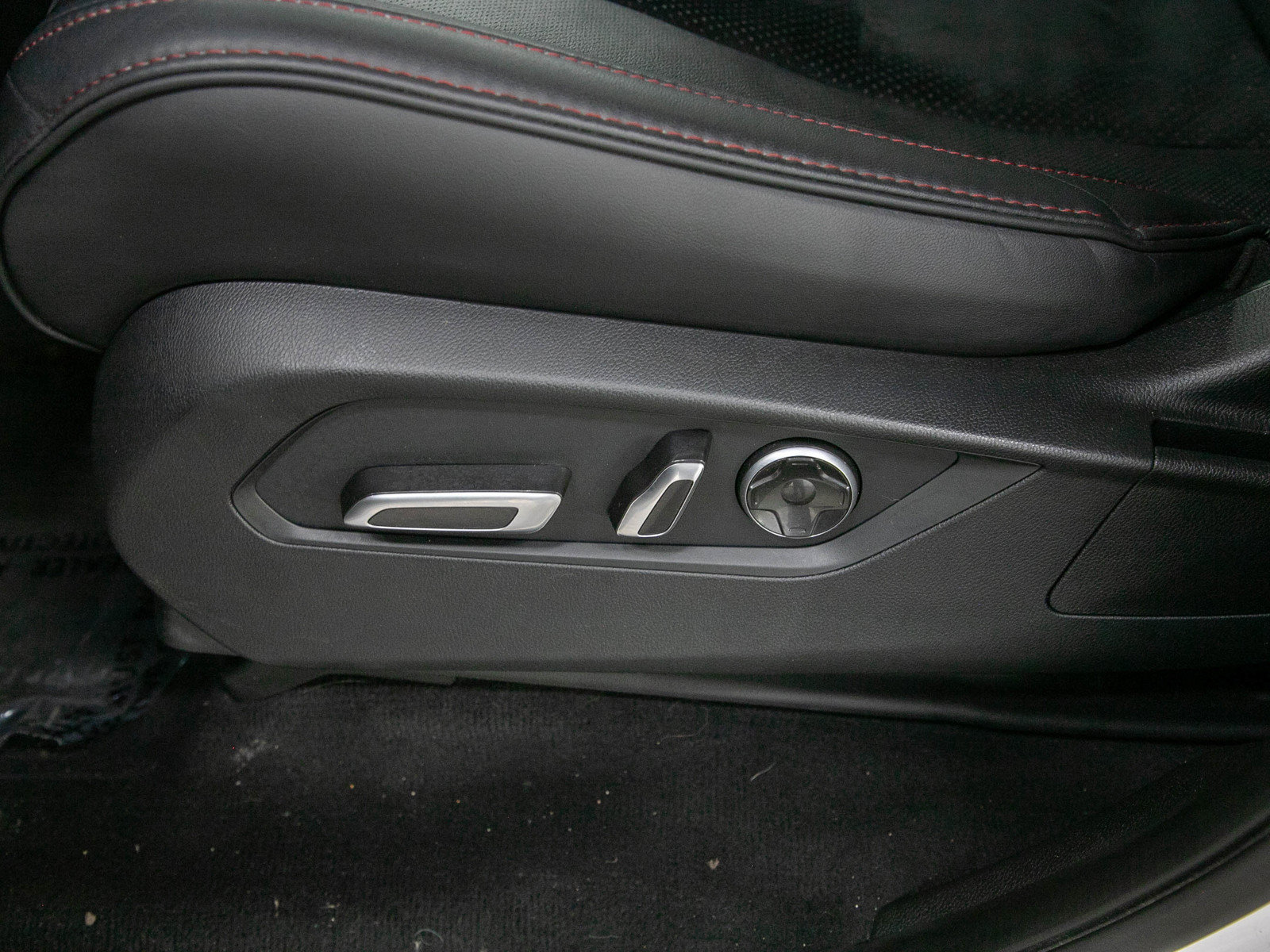 Used 2023 Acura MDX A-Spec AWD/4WD image 23