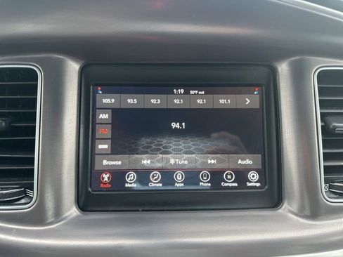 Used 2022 Dodge Charger SXT image 28