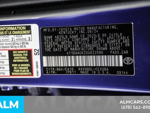 Used 2025 Toyota Camry SE image 55