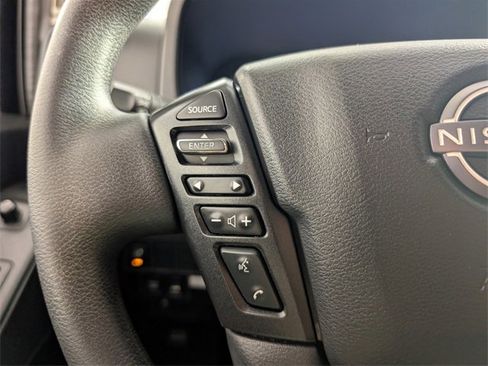 Used 2022 Nissan Frontier SV w/ Technology Package image 24