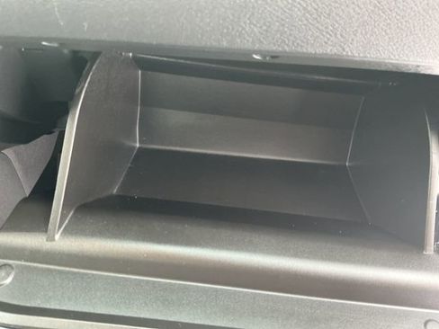 Used 2024 Nissan Altima 2.5 SV image 32